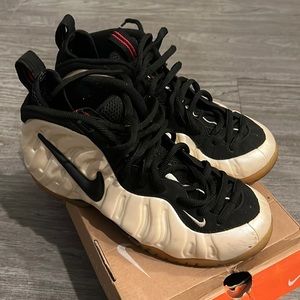 Nike Foamposite Size 8